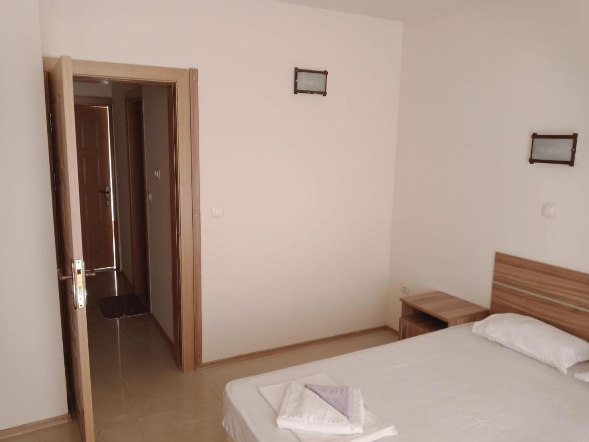 Къмпинг Градина - Garden Beach Apartments Sozopol Exterior foto